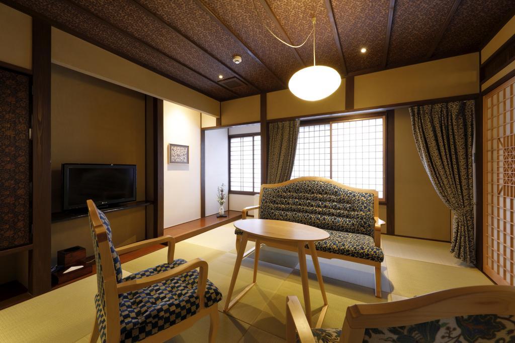 Hotel Yufuin Souan Kosumosu Esterno foto